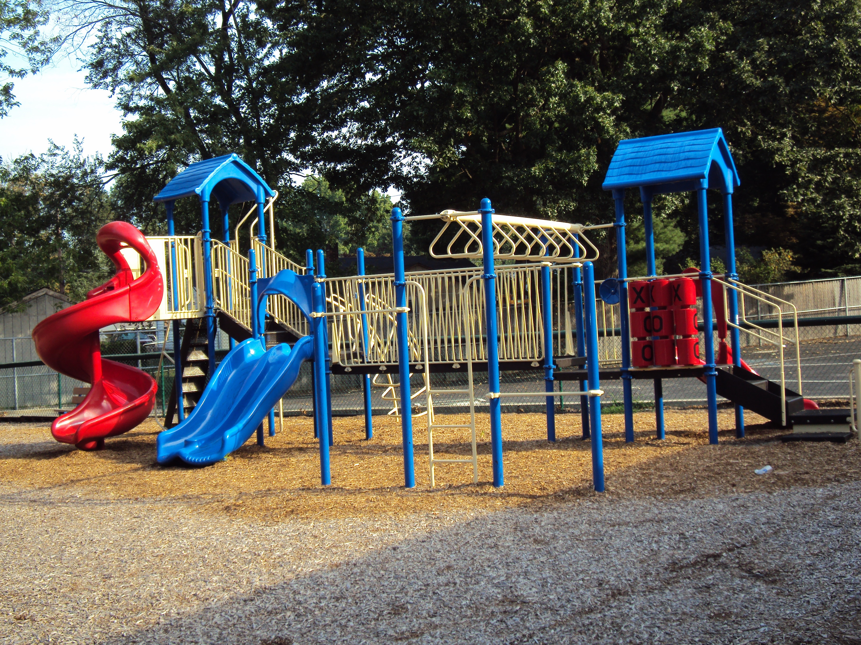 playground-411362